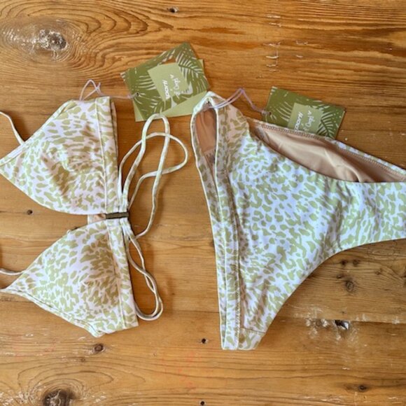 Bikini Bundle - Picture 13 of 16